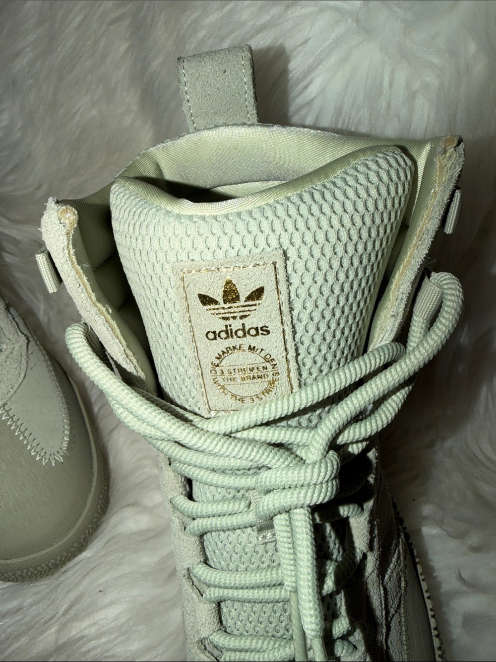 adidas Samba Mid Top Sneakers in Sage Halo Green - Picture 8 of 14